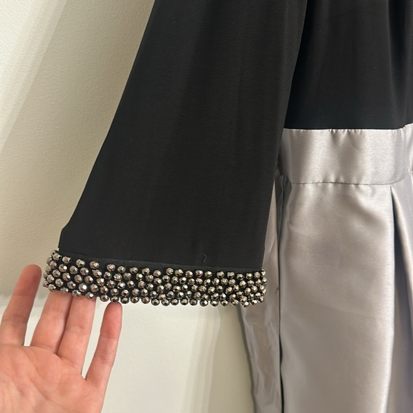 NWT Women’s Evening Gown - Picture 4 of 8